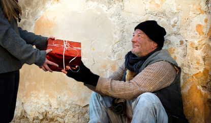 Můžou dárky pomáhat?